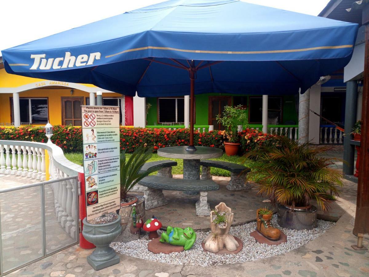 Rainbow Village La Ceiba Luaran gambar